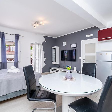 Feather Studio Apartment - Free Private Parking - Self Check-In Dubrovnik Exterior foto